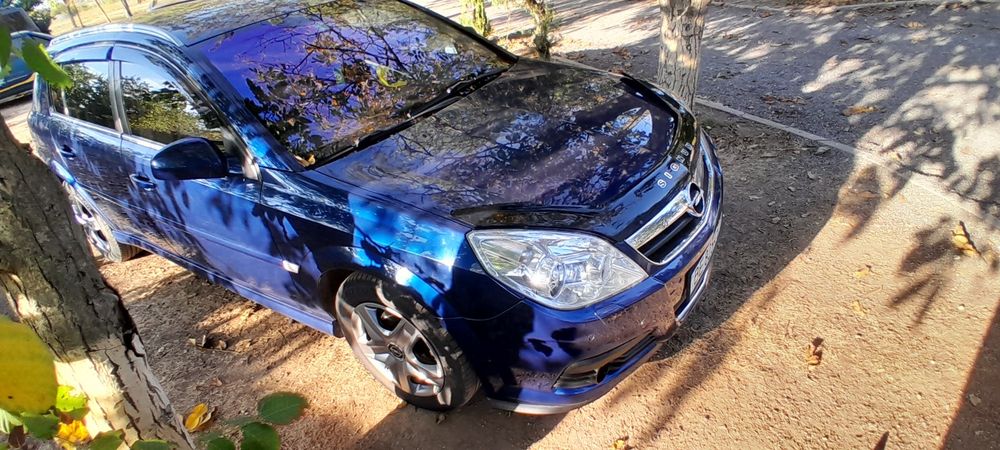 Продаю Opel Signum 2.2 ,бензин,автомат