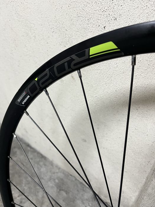 Rodas estrada Cannondale Maddux RD 2.0