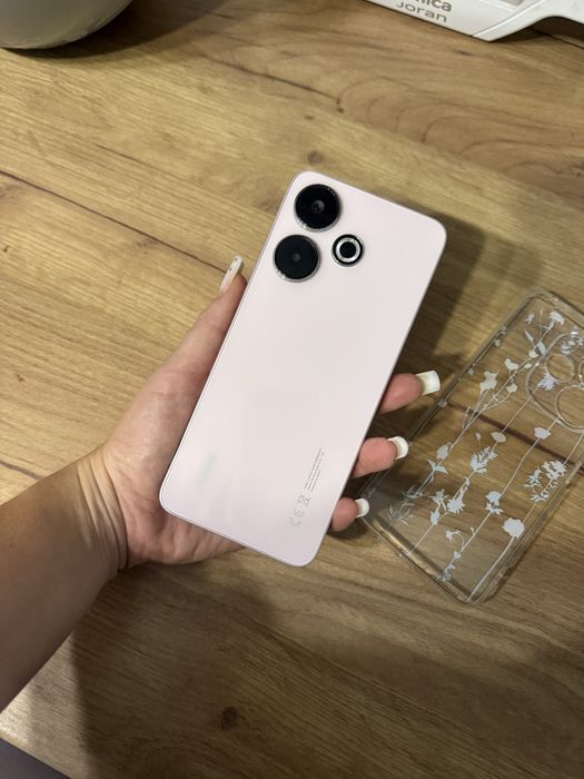 Smartfon XIAOMI MI 13 8GB/256GB PEARL