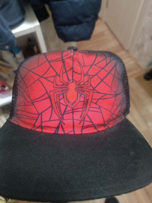 Продам кепку Spiderman