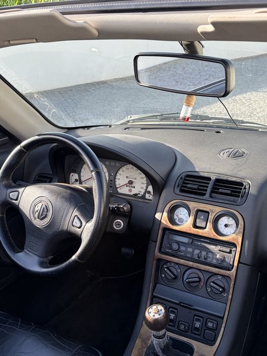 MG MGF — fotografia 4