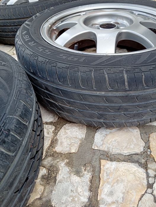 Jantes 16" 5x100 com Pneus 195/55 R16 (Toyota, Seat, VW, Audi, Skoda, Subaru)