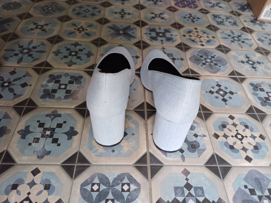 Buty na obcasie 38 błękitne