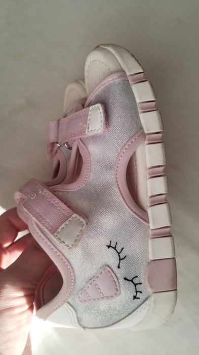 Босоніжки фірми Geox