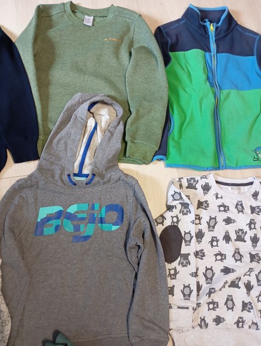Pakiet dla chłopaka 128 bluzy,kamizelka ,kurtka,