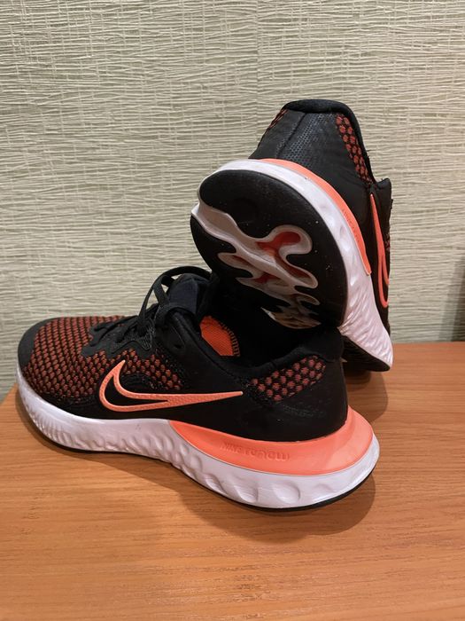 Дітячі кросівки Nike Renew run 2 (GS)