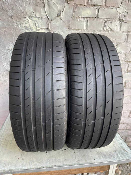 Шини б/у 225 55 R17 Kumho Ecsta PS71