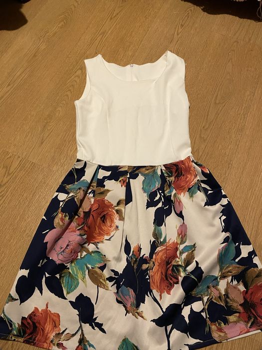 Плаття для дівчат