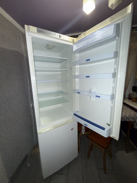 Холодильник SNAIGE