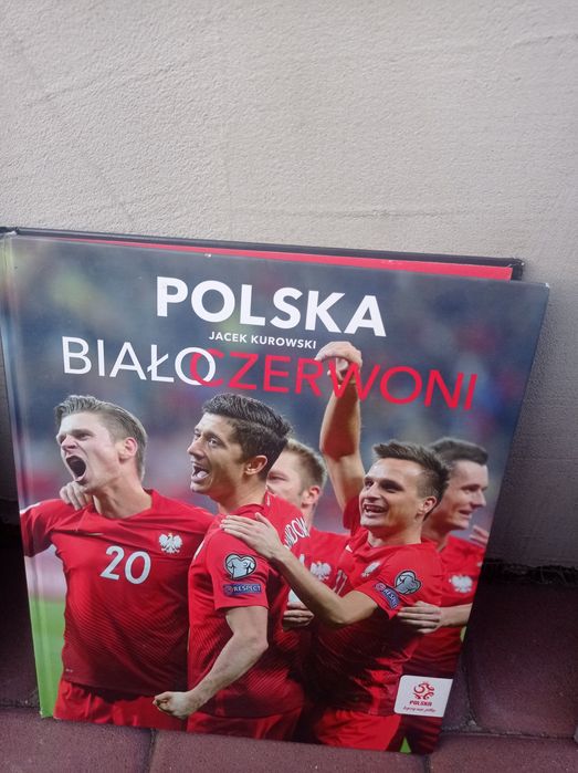 Sprzedam książki piłkarskie