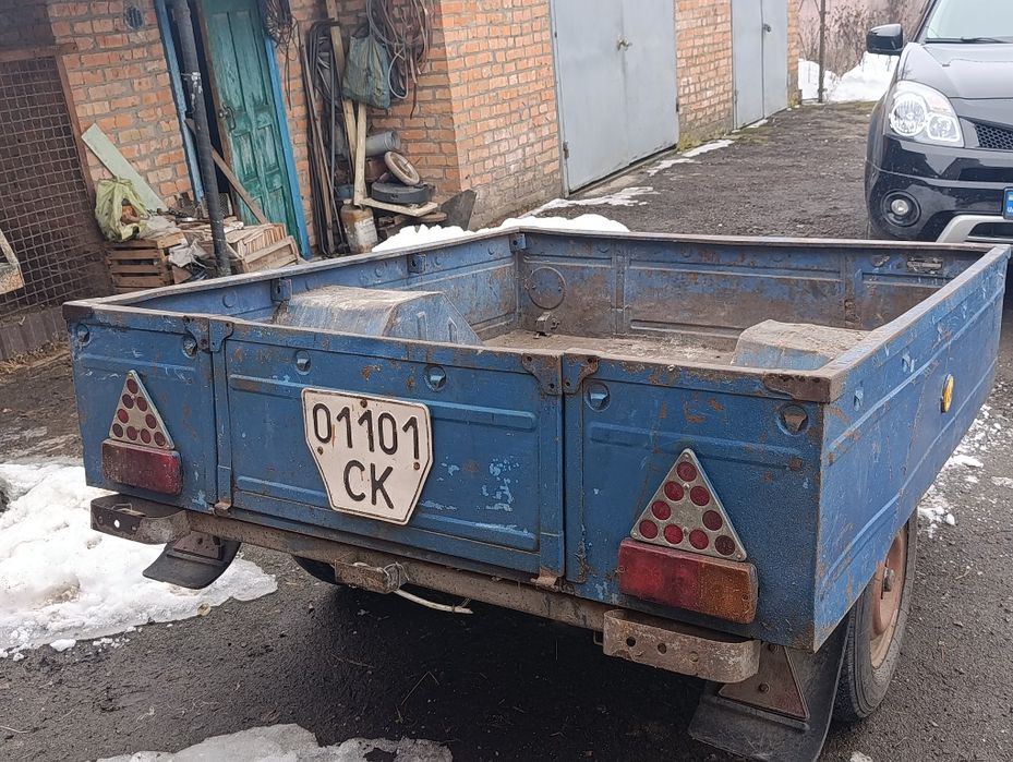 Легковий причіп з документами