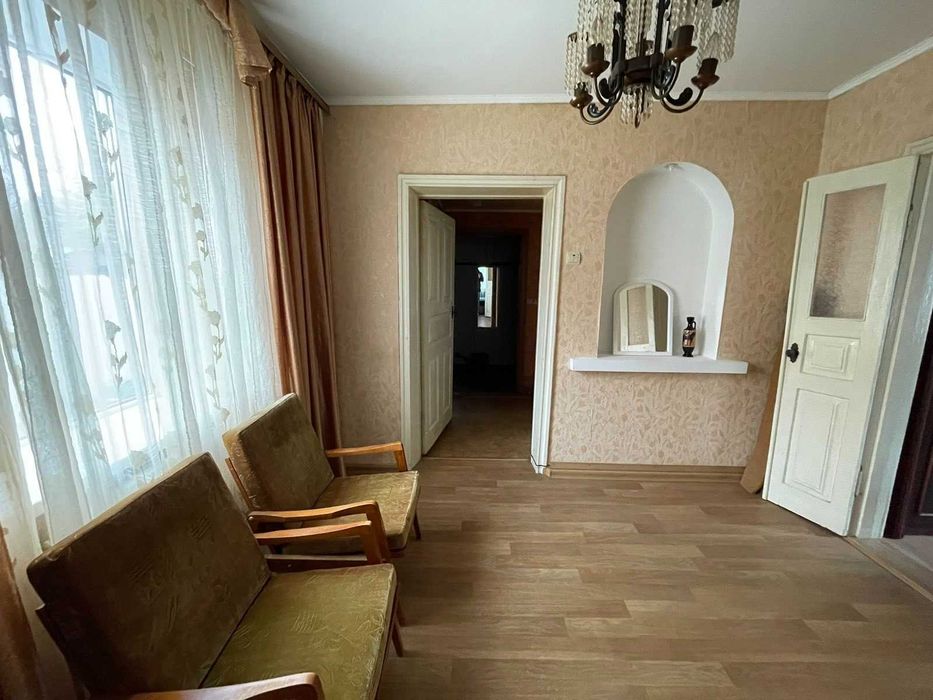 Продаж  будинку у Полтаві ( ремонт,всі комунікації, техніка та меблі)