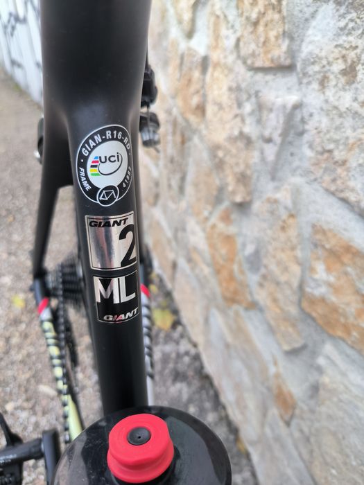 Bicicleta de estrada carbono GIANT ADVANCED