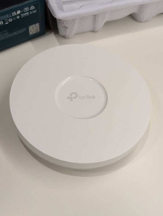 TP-Link Omada AX1800 EAP610
