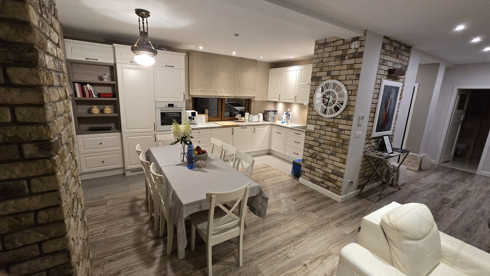 Mega dom na weekend! | Ferie Narty Bałtów | Kino Kominek Ogród