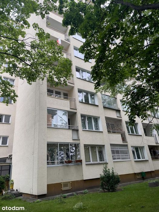 Mokotów Sielce /3 pokoje /balkon/winda/