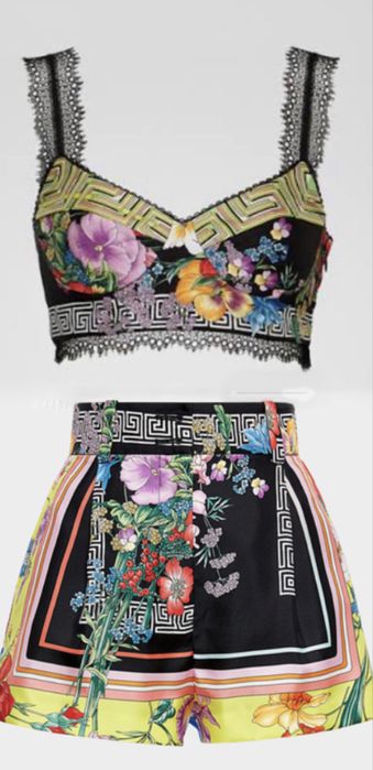 Шикарний літній костюм versace