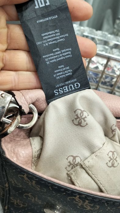 Torebka Guess monogram