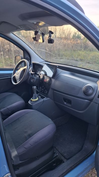 Автомобіль Citroen Nemo