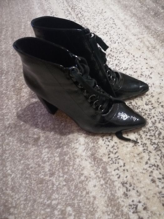 Buty damskie Zara