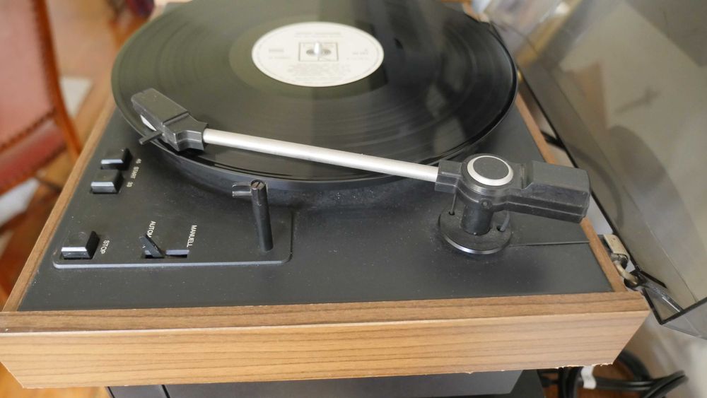 zabytkowy gramofon Ziphona MA 223