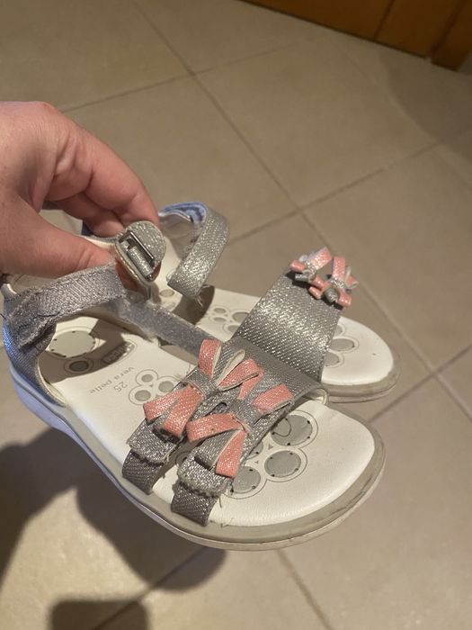 Sandálias Chicco 25