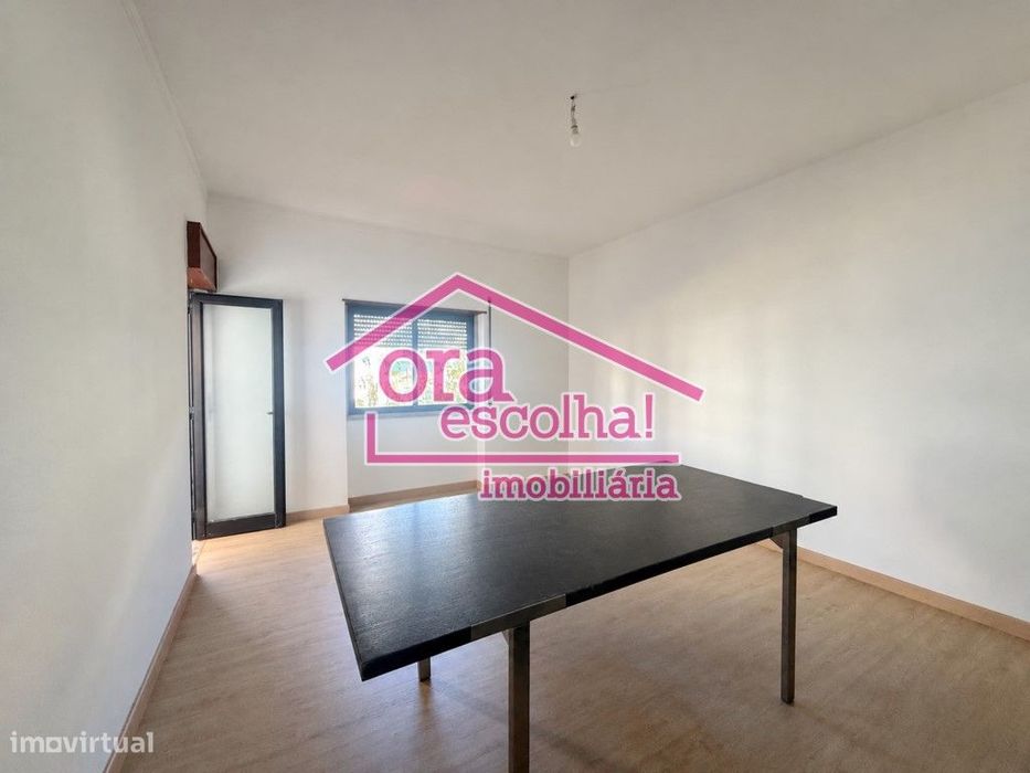 Apartamento T3 com Suíte, Roupeiros, Varanda e Marquise nas Paivas!