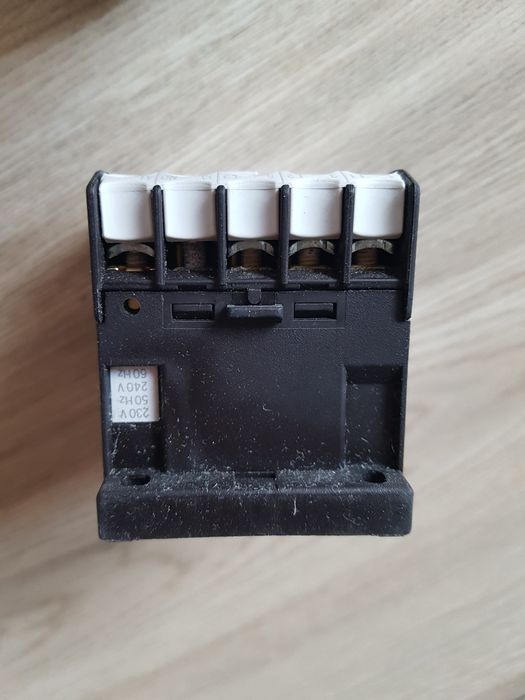 Mały stycznik DILEM-10 Eaton XTMC9A10F