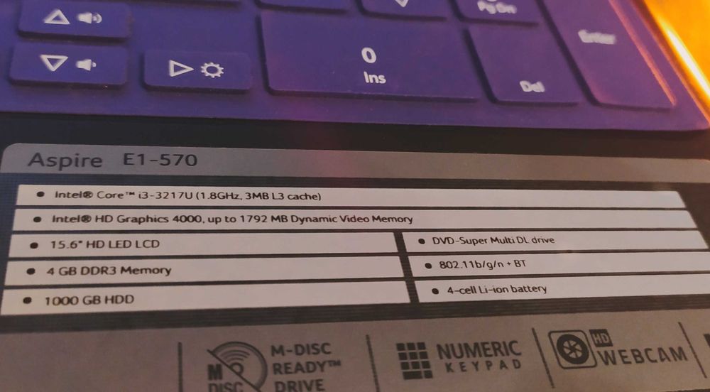 Portátil i3 ACER Aspire E1-570  8gb ram 500gb - Windows 11