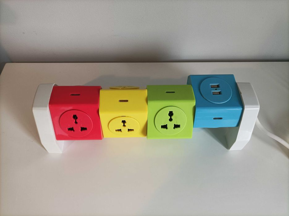 Bloco Tomada Premium giratória com portas USB | Super linda e Colorida