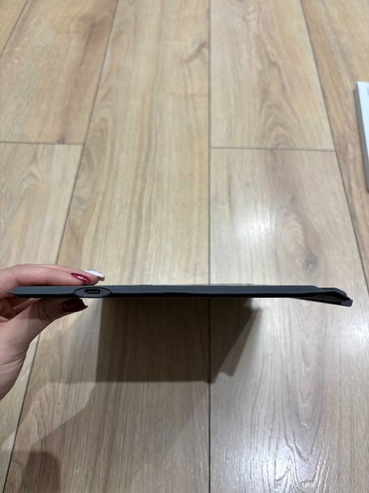 Klawiatura Inateck KB02027 Surface szara QWERTZ podświetlana 7 kolorów