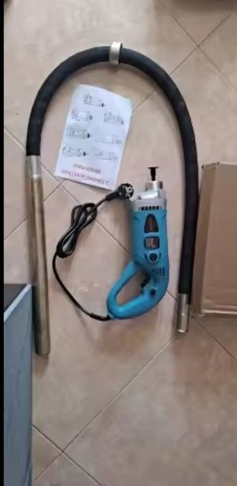 Vibrador de Betão Elétrico 35mm (Novo/Selado)