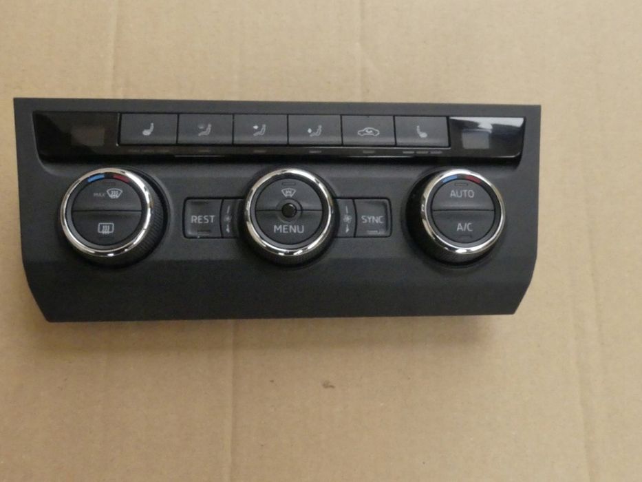 dw supreb 3 panel klimatyzacji 3v0907044ca