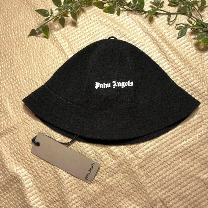 Palm Angels Bouclé Bucket Hat панама