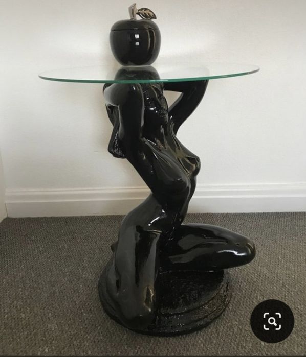 Столик из гипса бетона