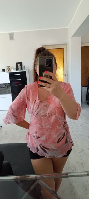 Piękna bluzeczka damska L/40 polecam