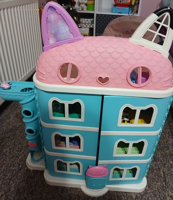 Domek "Koci domek Gabi".