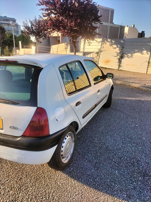 Vendo Renault Clio 2  1.9dti 2001