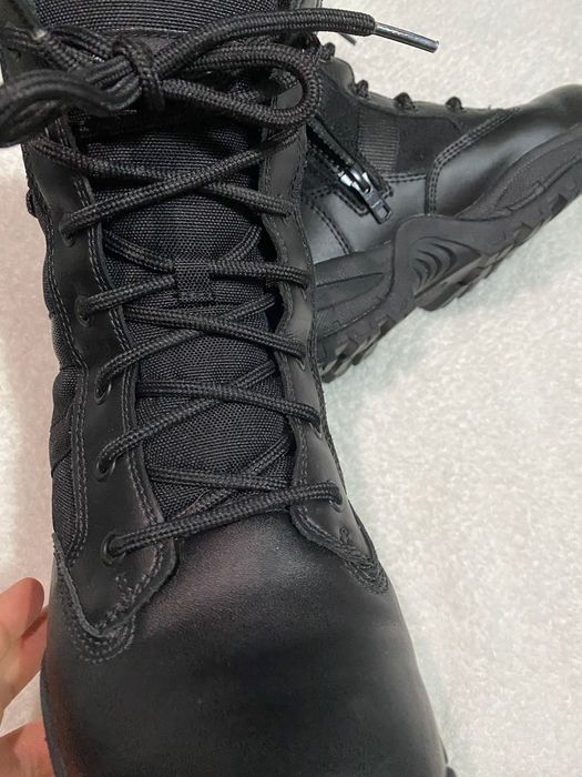 Botas táticas preta