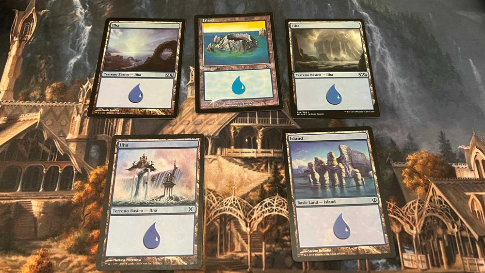 Terrenos Foil Magic The Gathering + 120 cartas comuns + 300 Sleeves