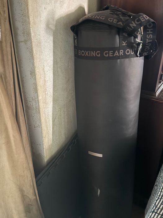 Saco boxe 32kg, usado poucas vezes