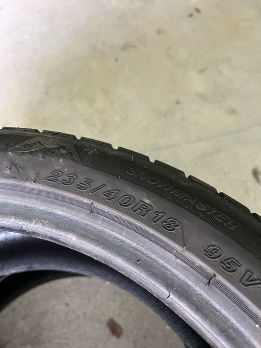 Opony 235/40R18