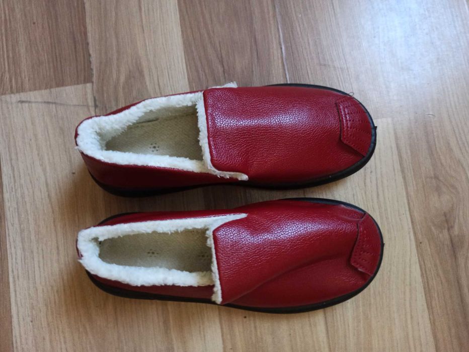 Sprzedam nowe ocieplane buty