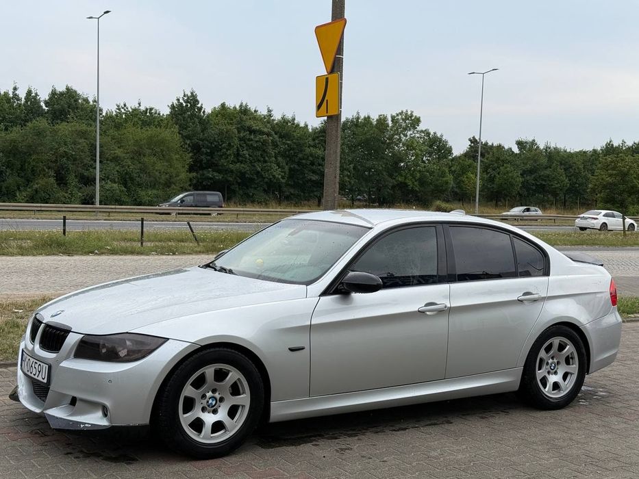 BMW E90 M Pakiet z vinu 320i