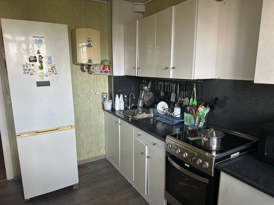 Продам 3 к ж/м Победа 72 м2