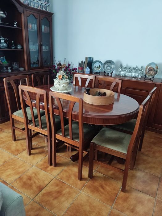 Mobília de Quarto Completa e Mesa de Sala com 6 Cadeiras