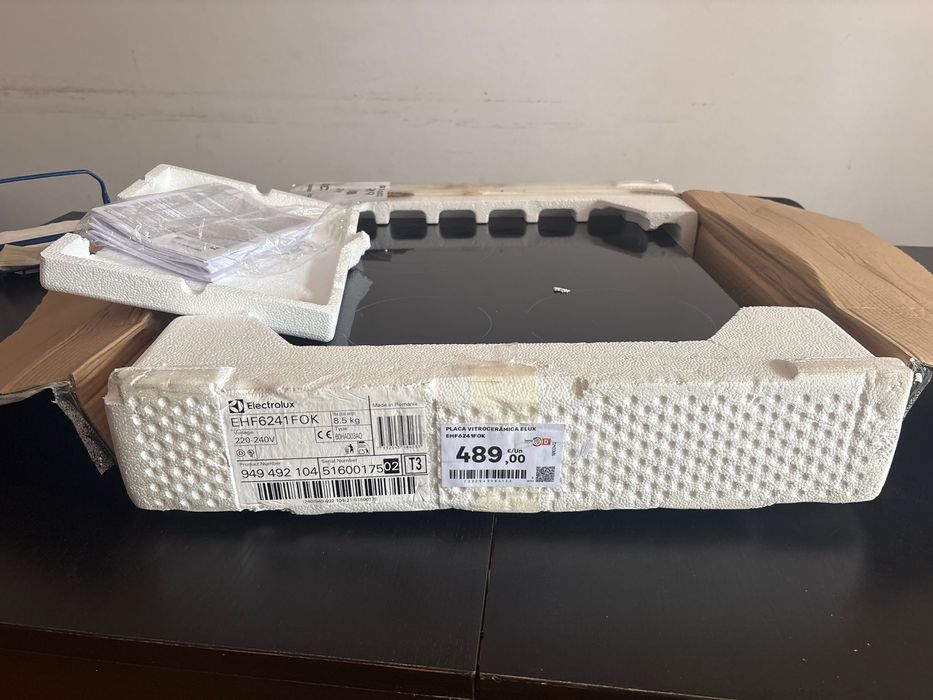 Placa vitroceramica eletrolux NUNCA USADAA!!