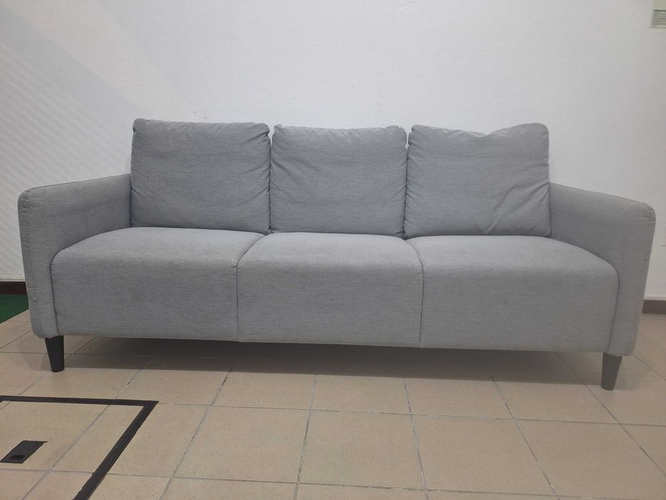 Sofá de 3 lugares