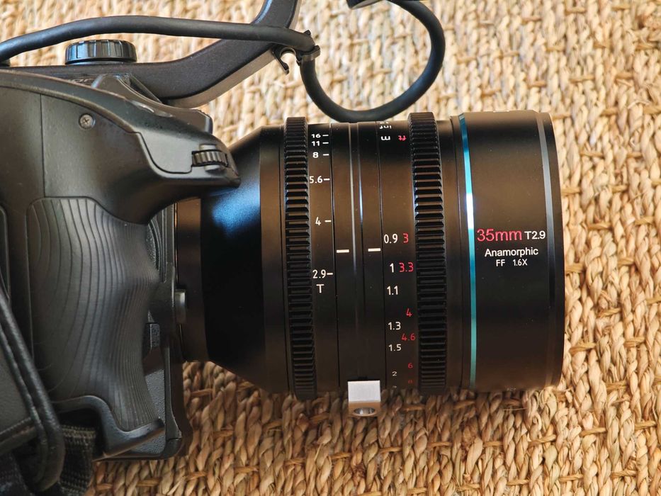 sirui venus anamorphic 35mm t2.9 1.66 E-mount