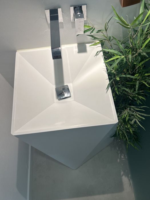 Bacia com design unico